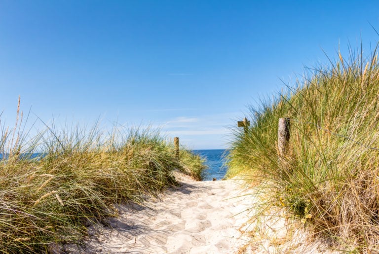 FKK Strände in Deutschland schönsten Orte für einen FKK Urlaub