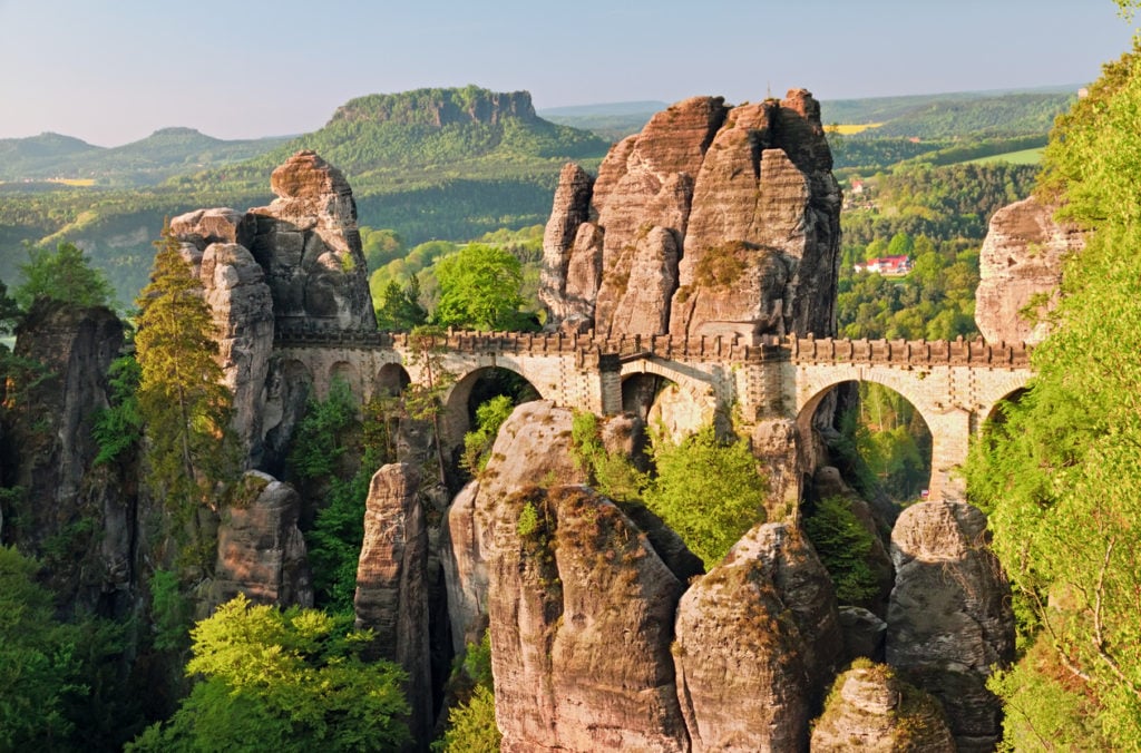 Die älteste und berühmteste Touristenattraktion der Sächsischen Schweiz: Die Bastei 2 Tage für 38€ inklusive Hotel & Frühstück