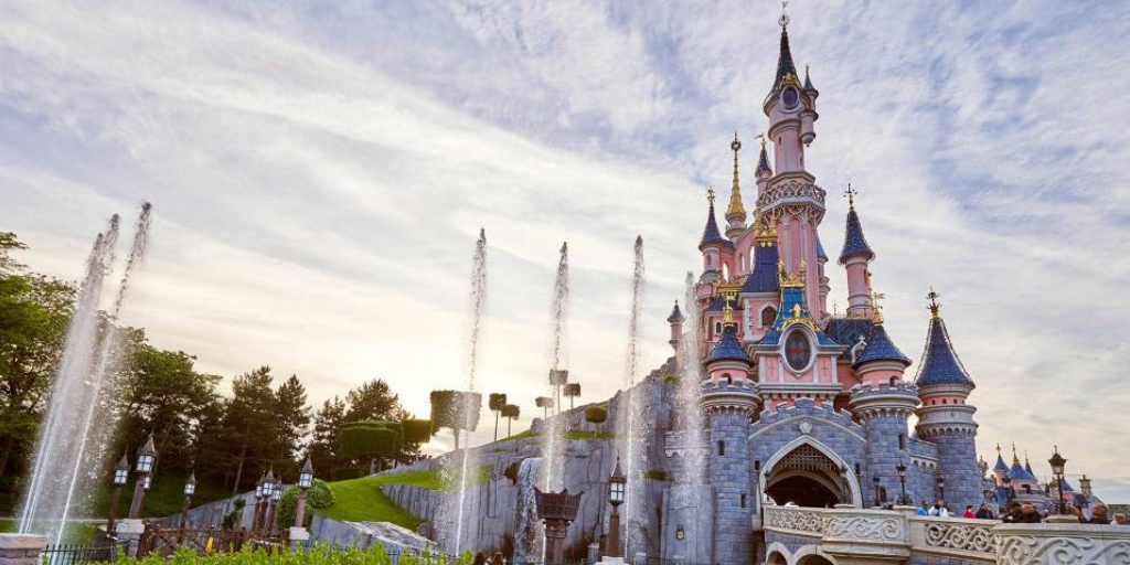 Disneyland Paris Gutschein 2 e Inklusive Eintritt Hotel Nur