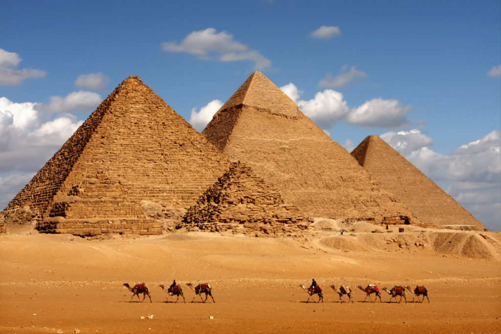 Sehenswuerdigkeiten in Ägypten: die Pyramiden von Gizeh