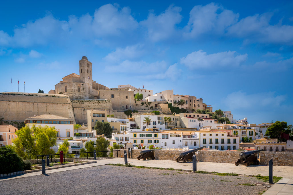 Blick auf Dalt Vila, der Altstadt von Ibiza-Stadt
