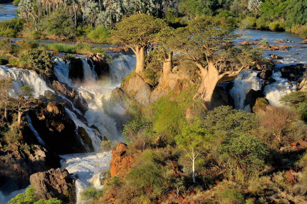 Epupa Falls im Norden Namibias