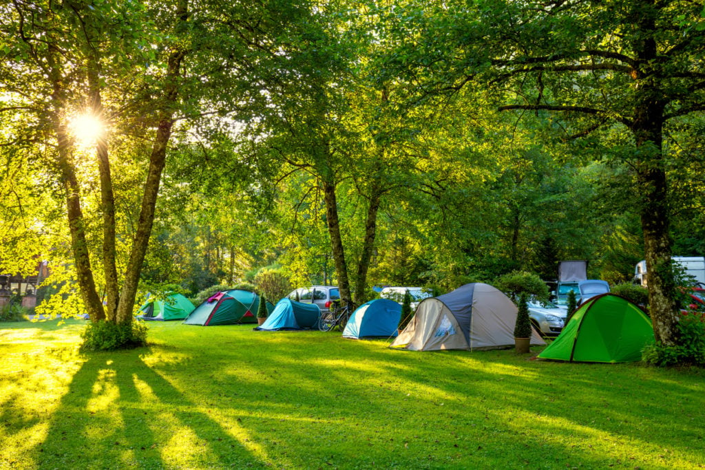 Camping auf einem Zeltplatz
