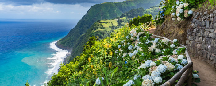 Küstenpfad auf den Azoren