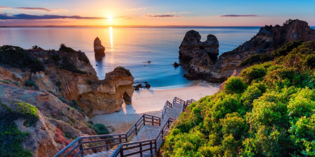 Portugal Tipps Wilde Natur Traumhafte Strande Malerische Stadte