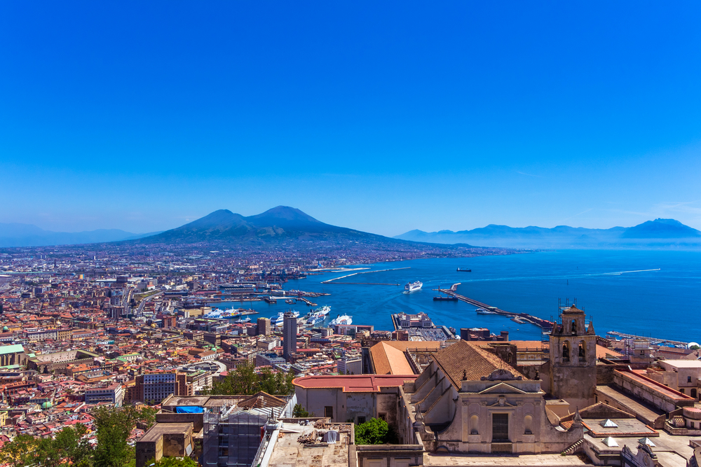 San Martino, Neapel - eine beliebte Sehenswürdigkeit in Italien