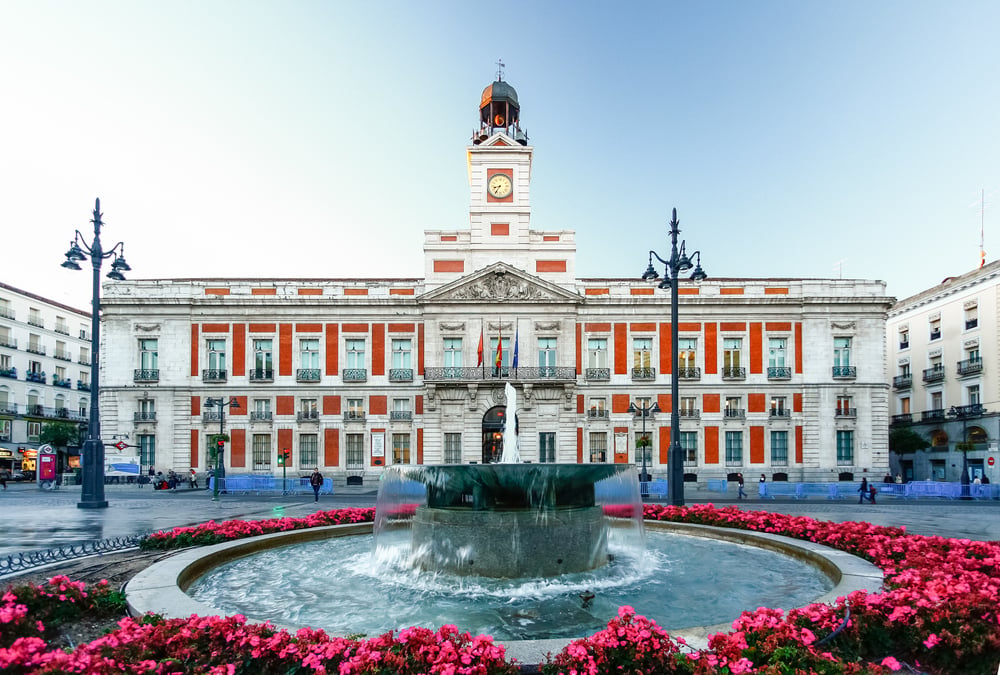 Einer der bekanntesten Plätze Madrids, Puerta del Sol