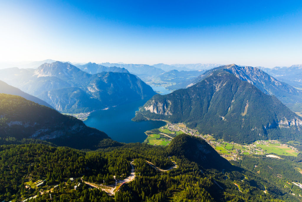 Panoramaausblick vom Dachstein Sky Walk