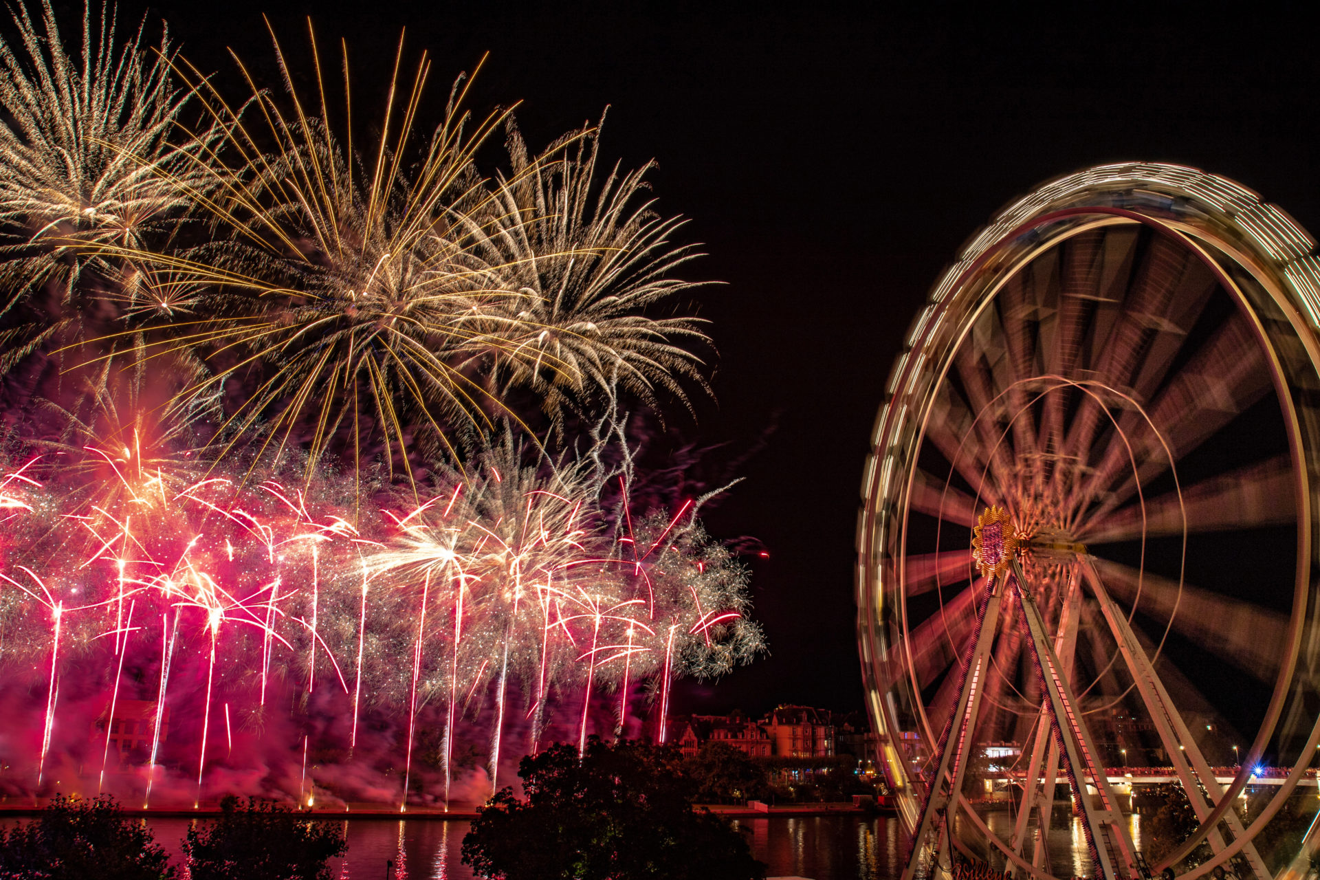 Silvester in Frankfurt - Partys, Hotspots Aussichtspunkte &amp; mehr 2022