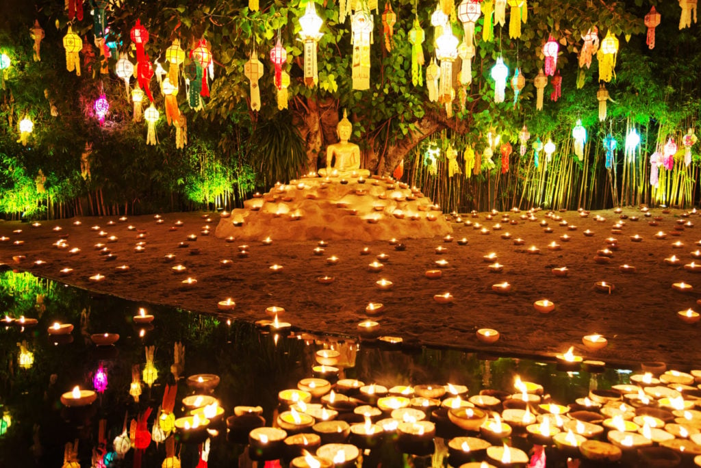 Schwimmende Lichter beim Loy Krathong Fest, Chiang Mai