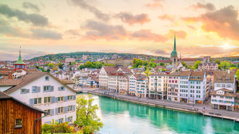 Sonnenuntergang in Zürich