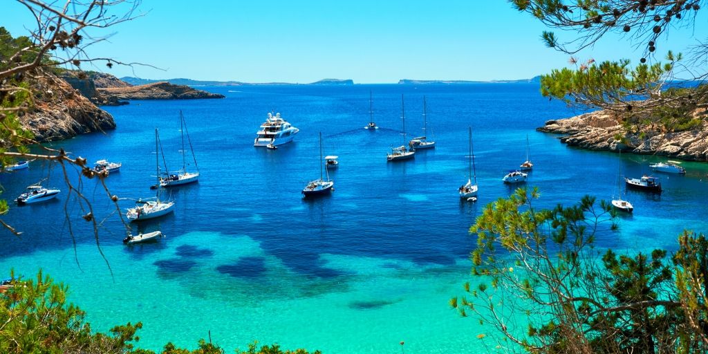Top 17 Ibiza Sehenswürdigkeiten & Attraktionen für Touristen (2024)