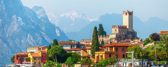 Blick auf Malcesine am Gardasee
