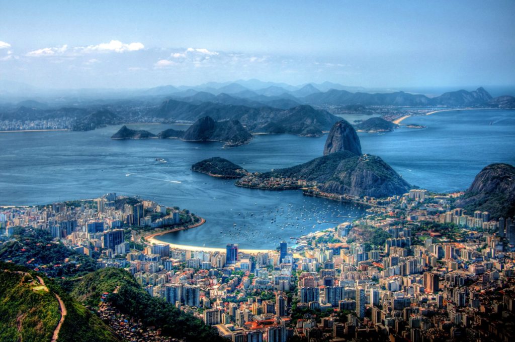 Die Guanabara-Bucht in Rio de Janeiro