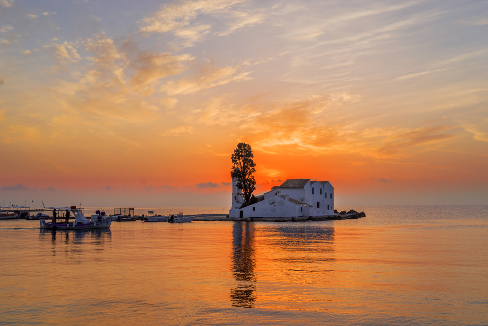Maus Insel bei Sonnenuntergang auf Korfu
