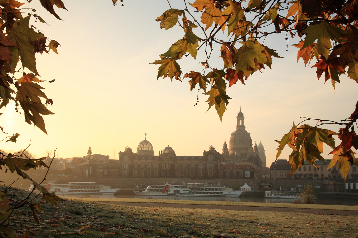 Dresdener Skyline im Herbst