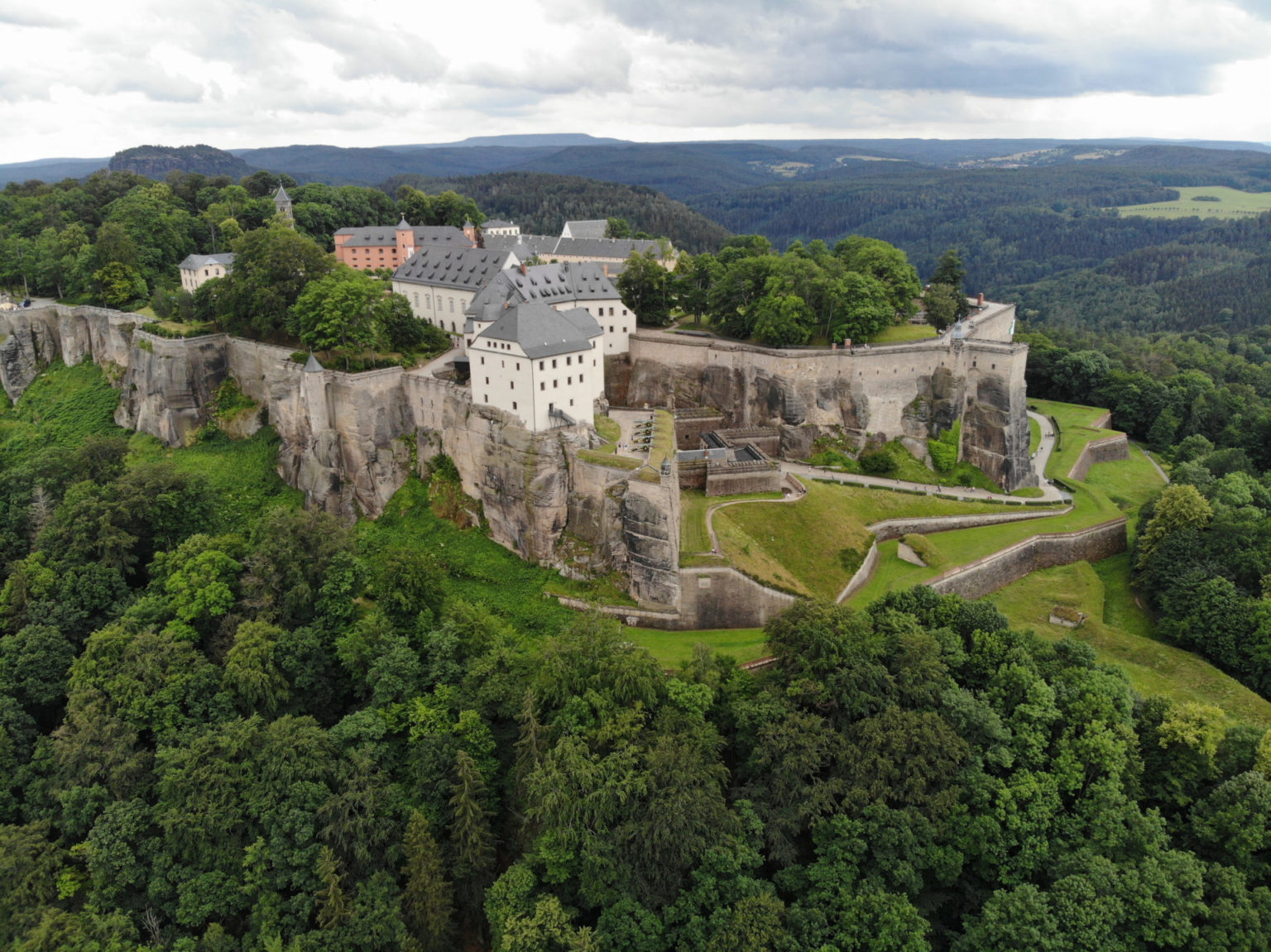 Top 11 Sächsische Schweiz Sehenswürdigkeiten (mit Karte) 2024