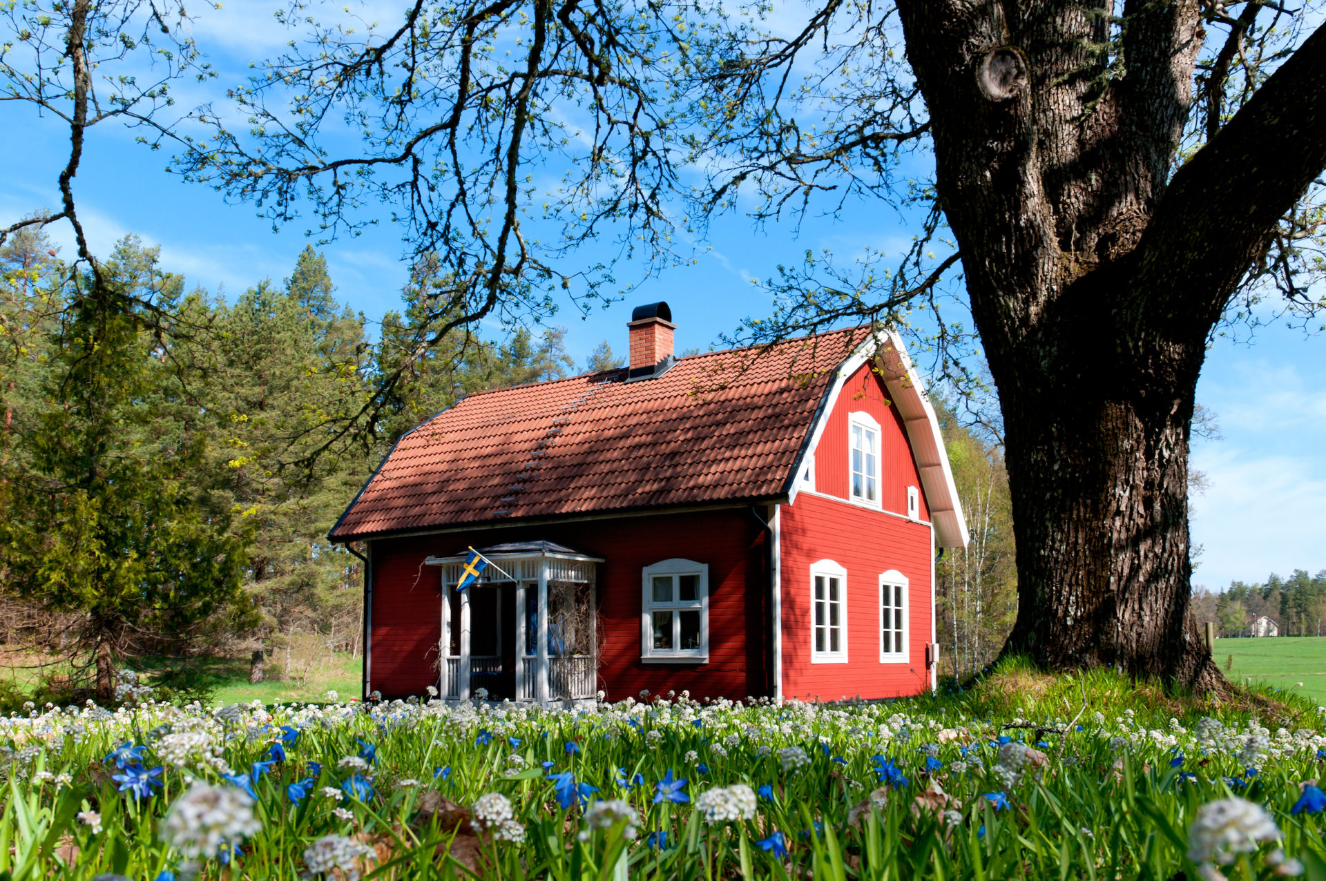Rotes Ferienhaus in Schweden