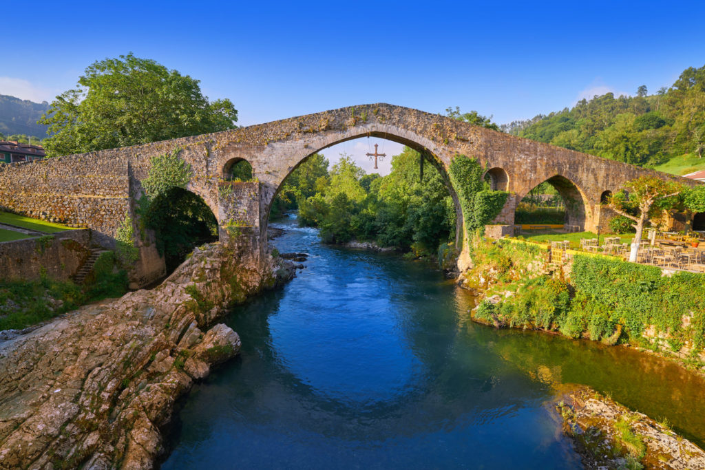 Spanien, Asturien, Brücke Cangas de Onis