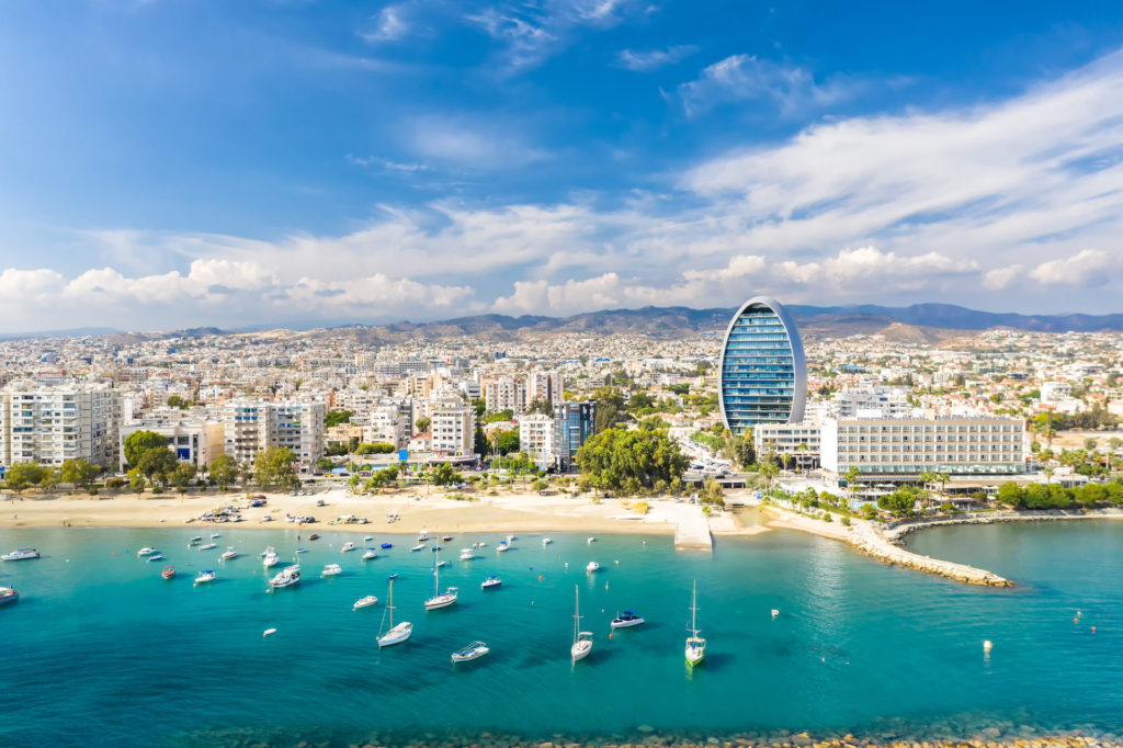 Zypern, Limassol, Panoramablick auf die Promenade von Limassol