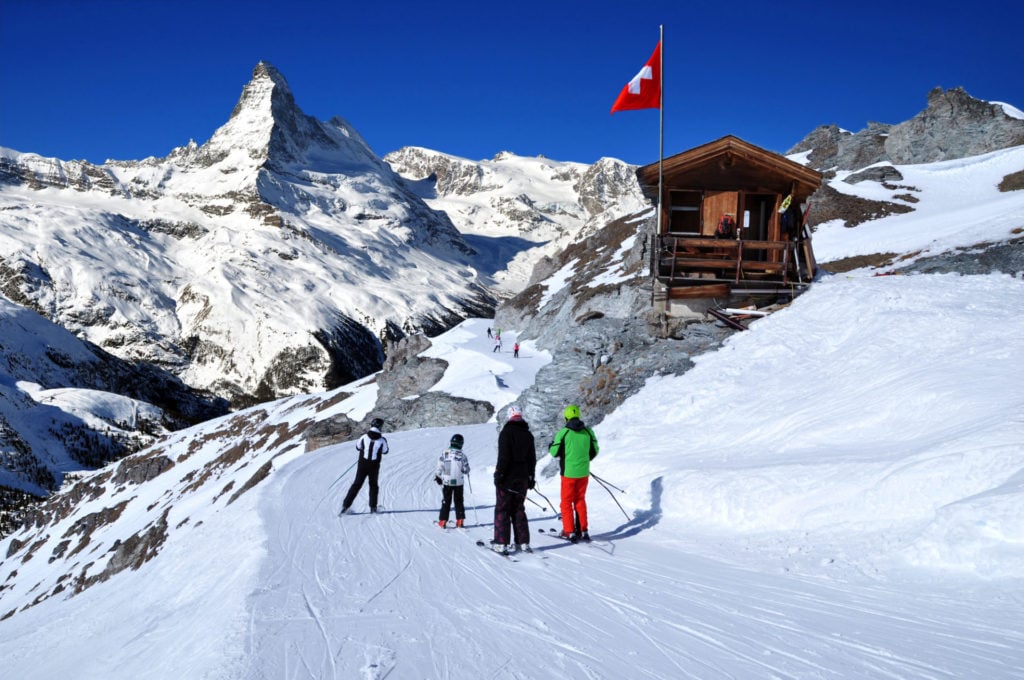 Schweiz, Skiurlaub mit der Familie am Matterhorn