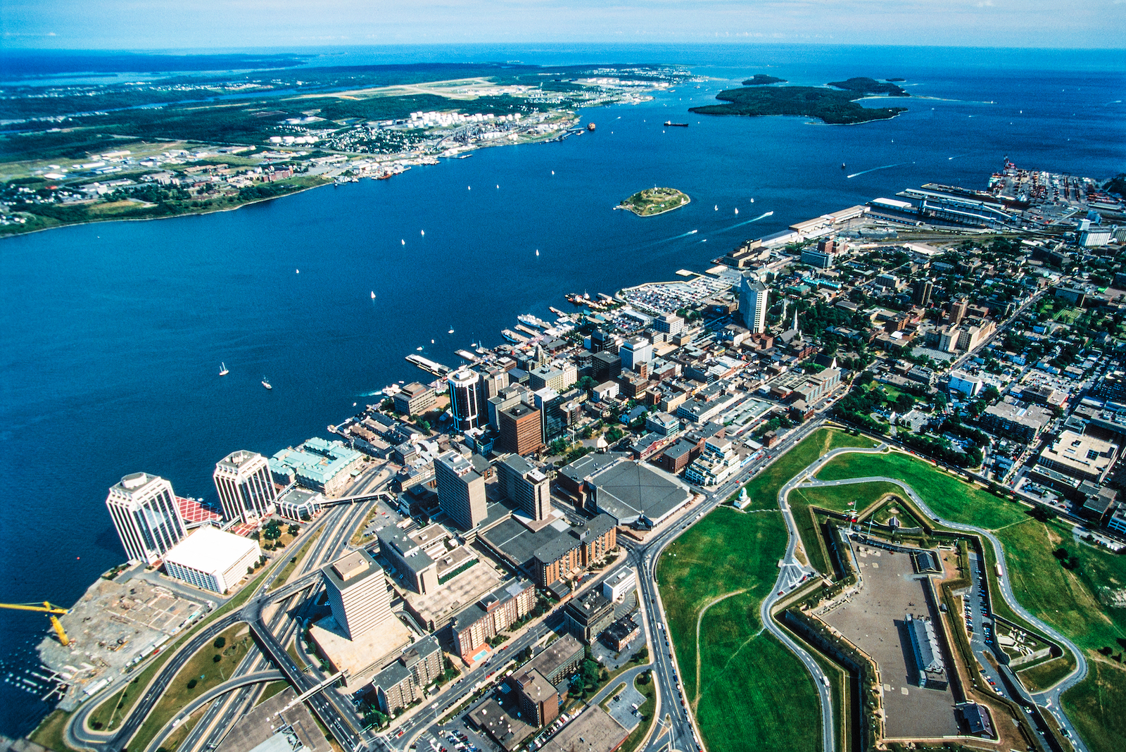 Kanada, Halifax
