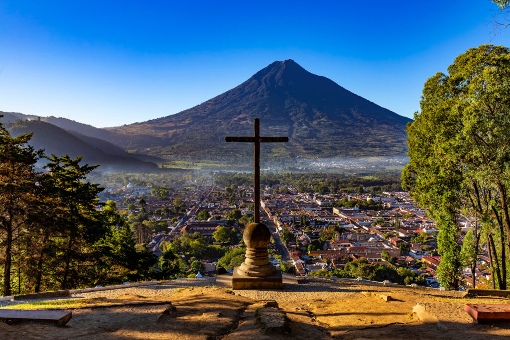 Guatemala, Stadt Antigua, Aussichtspunkt Cerro de La Cruz