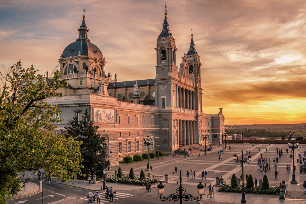 Spanien, Madrid, Almudena-Kathedrale