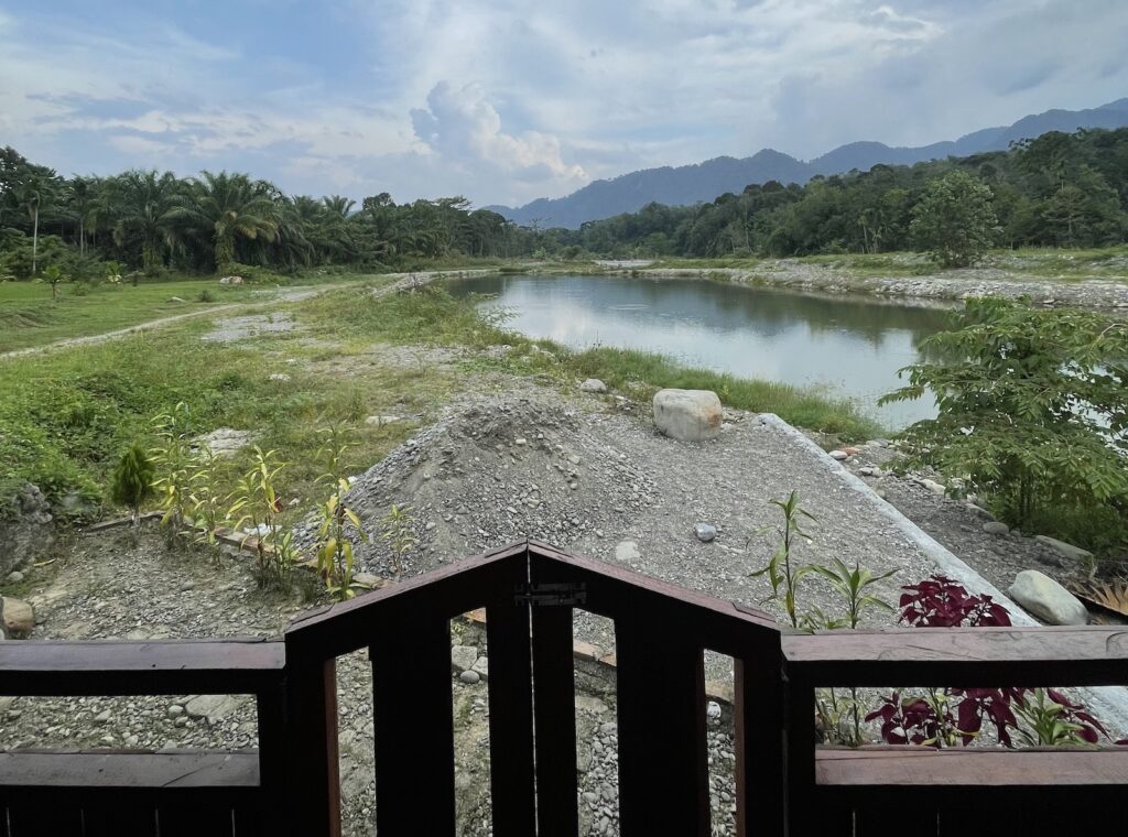 Lage am Fluss des Project Wings, Insel Sumatra