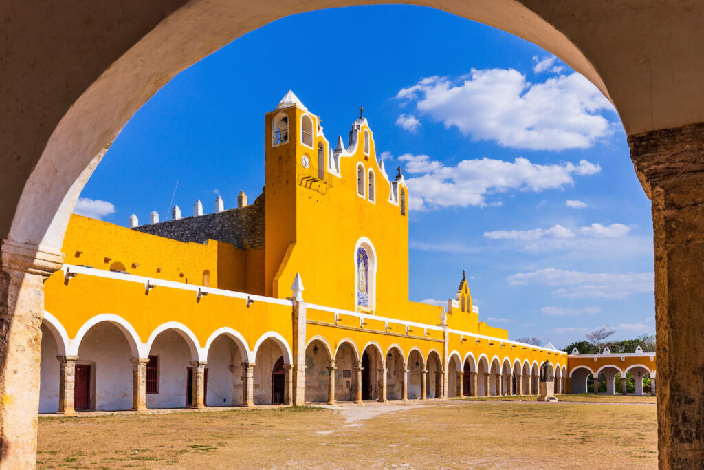 Mexiko, Yucatán Halbinsel, Stadt Izamal, Kloster