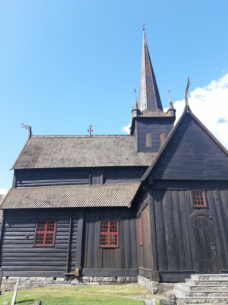 Norwegen, Stabkirche in Lom