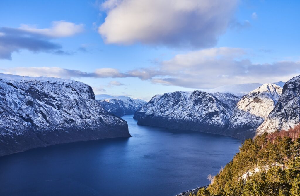 Norwegen, Blick über den Aurlandsfjord