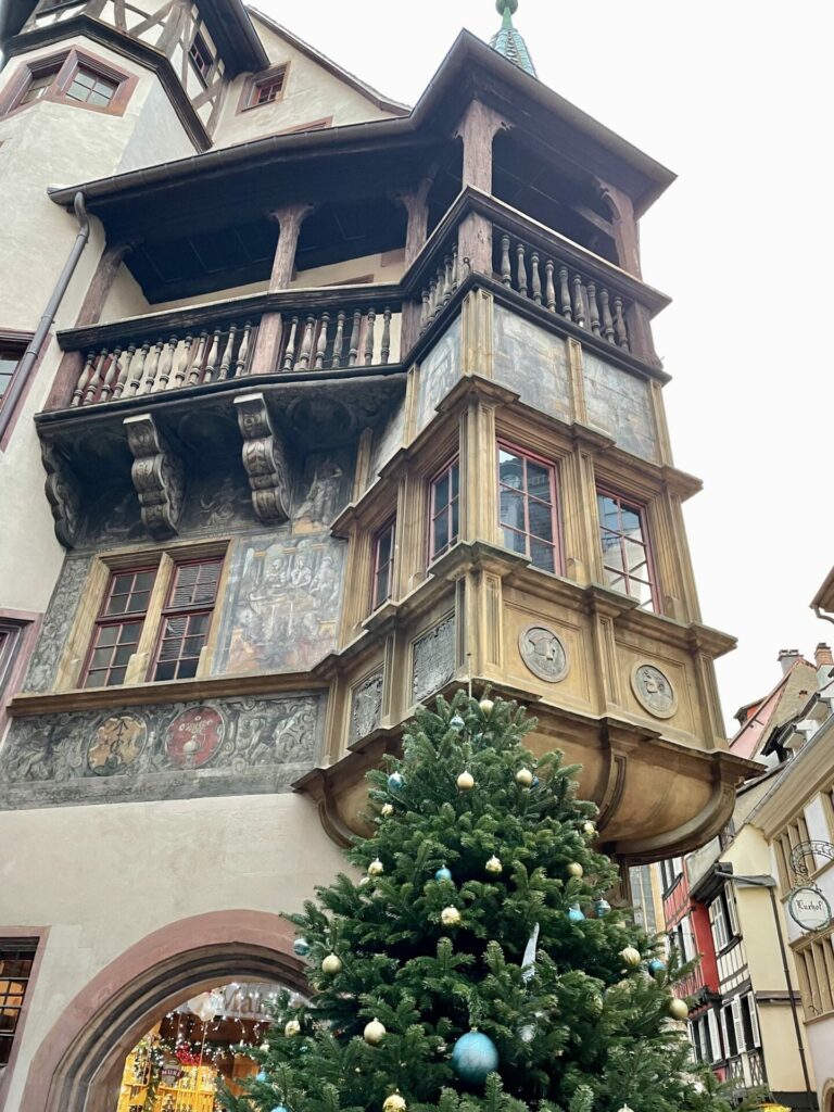 beeindruckendes haus colmar reiseuhu