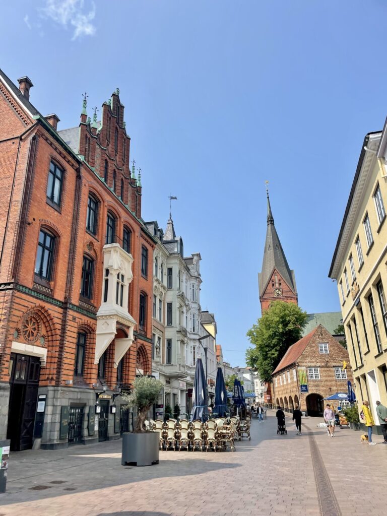 flensburg altstadt reiseuhu
