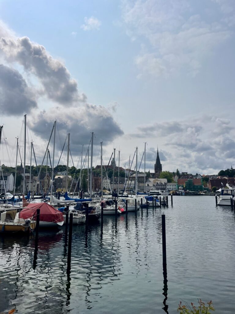 hafen flensburg reiseuhu
