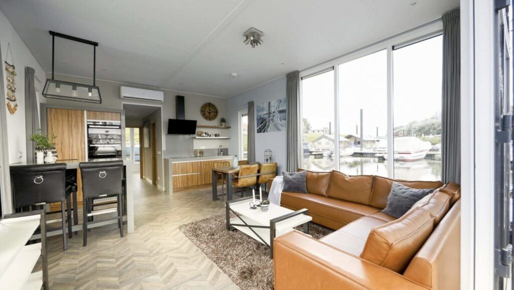 Hausboot in Holland: 4 Tage auf idyllischem Hausboot ab 117€ p.P.