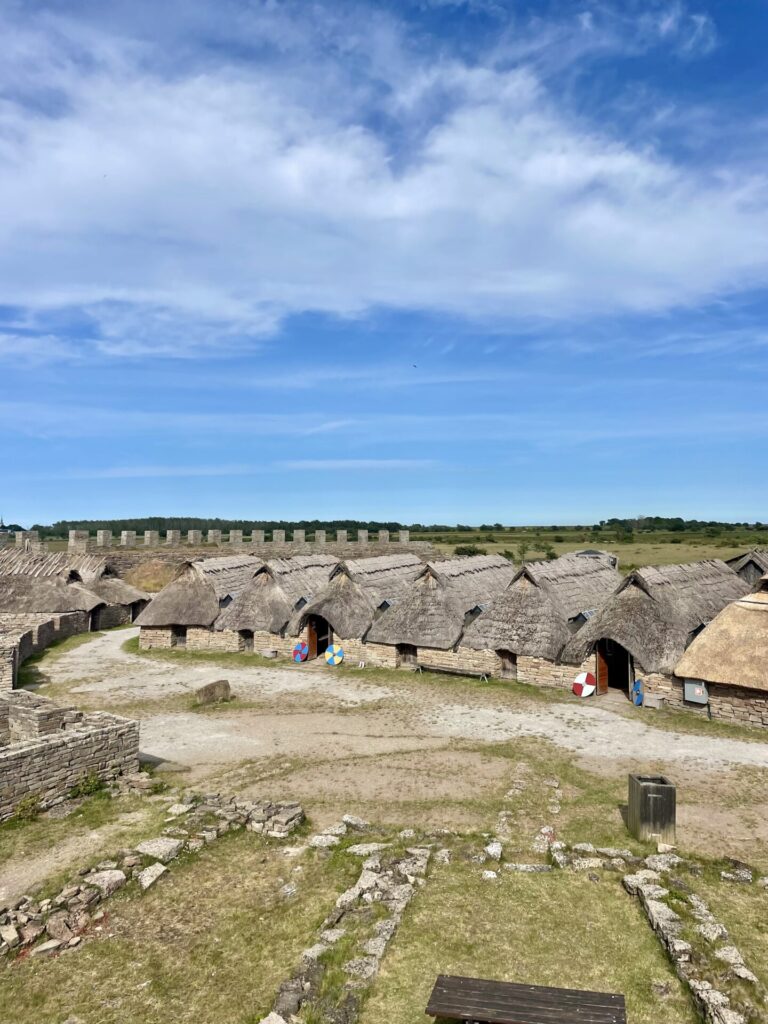 ⁨burg eketorp⁩ öland⁩ schweden reiseuhu