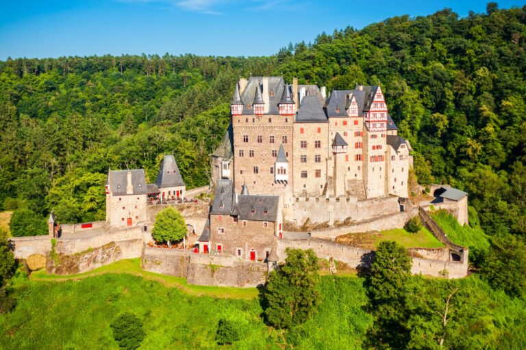Eltz,Castle,Or,Burg,Eltz,Is,A,Medieval,Castle,In