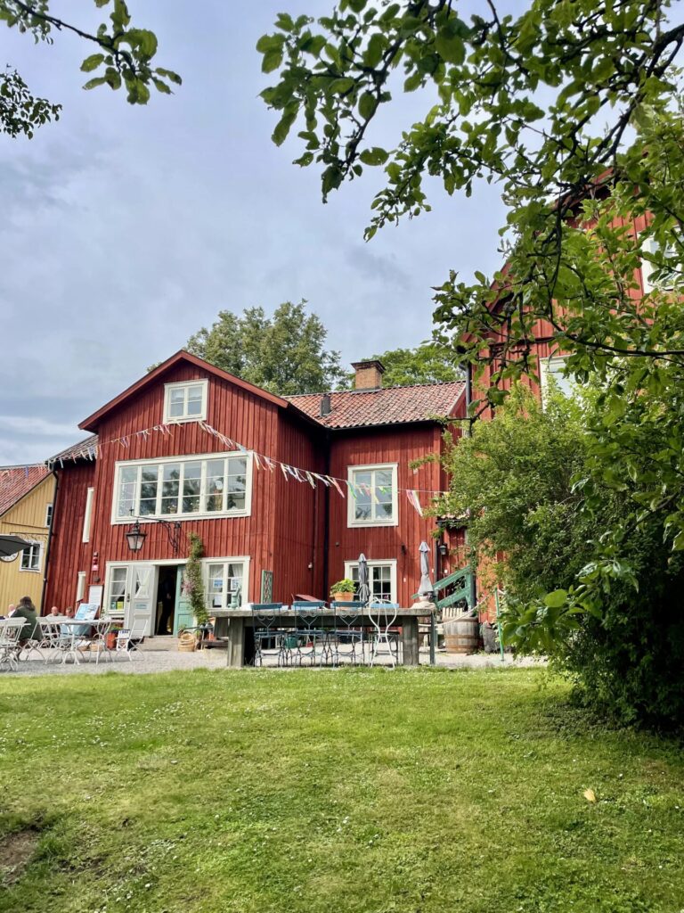 callanderska farm schweden reiseuhu