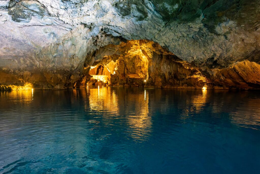 Türkei, Altınbeşik Höhle