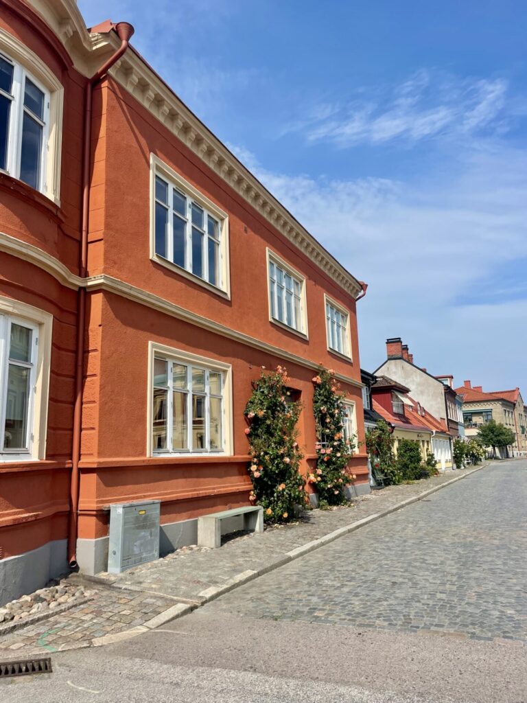 ystad schweden reiseuhu