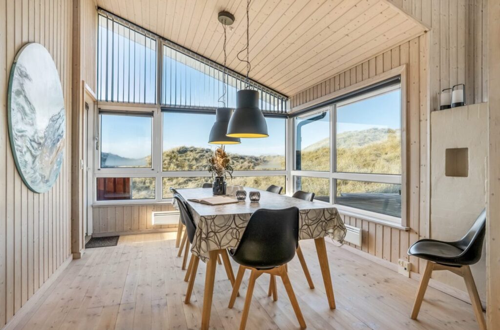 Ferien in Dänemark: 1 Woche im strandnahen Ferienhaus mit Whirlpool und Sauna ab 128€ p.P. bei Vollbelegung (8 Personen)