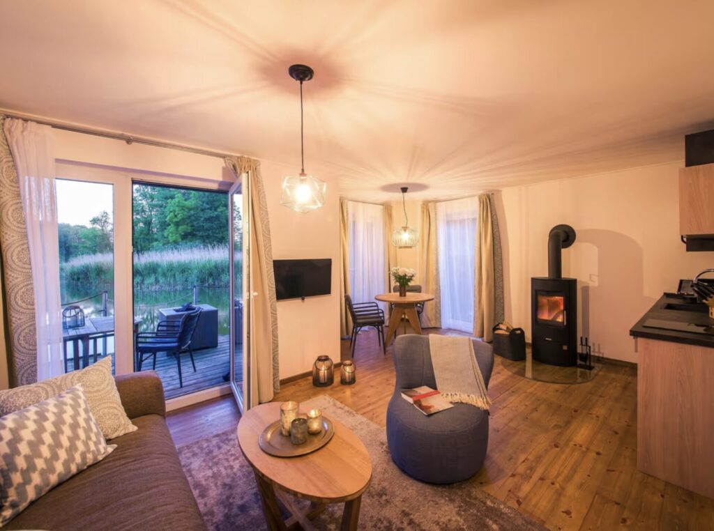 Usedom Hausboot: 4 Tage ab 177€ p.P. (bei 4 Leuten)