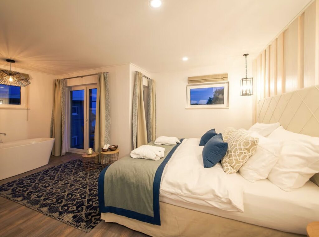 Usedom Hausboot: 4 Tage ab 177€ p.P. (bei 4 Leuten)