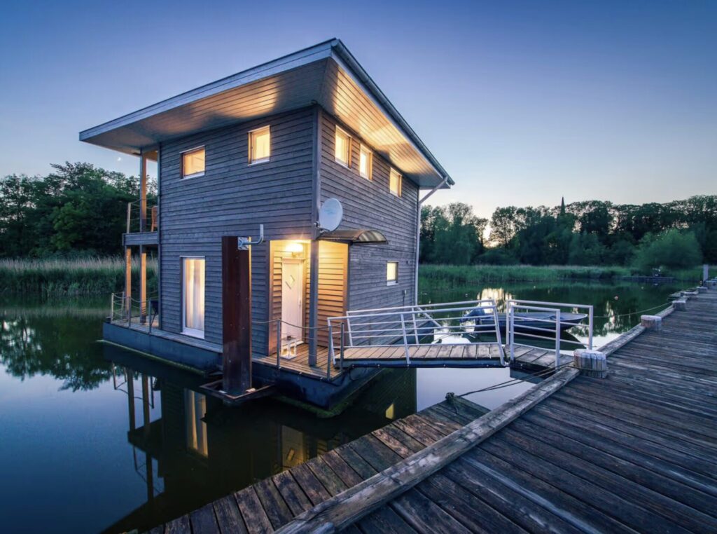 Usedom Hausboot: 4 Tage ab 177€ p.P. (bei 4 Leuten)