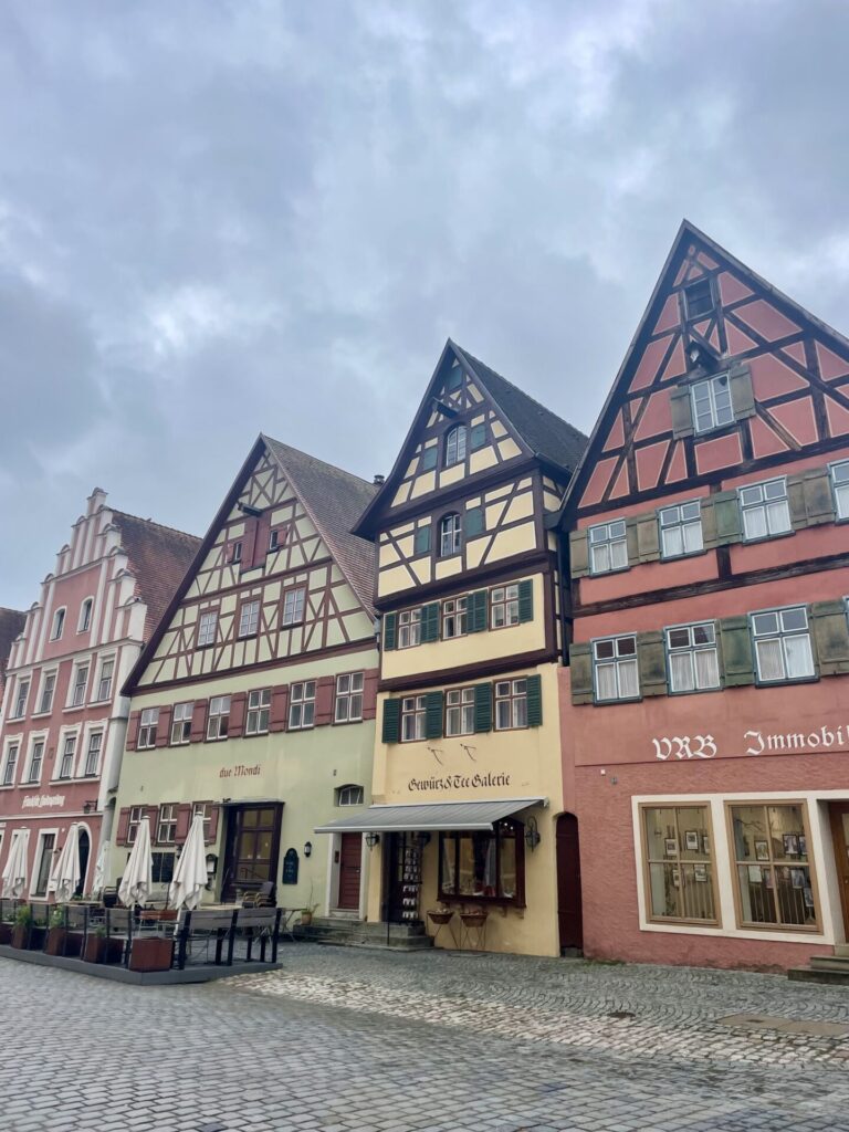 dinkelsbühl stadt reiseuhu