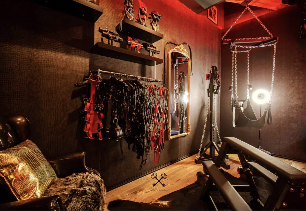 Frankreich Urlaub: Hotel auf der Grenze ihr schlaft mit dem Kopf in Frankreich und den Füßen in der Schweiz