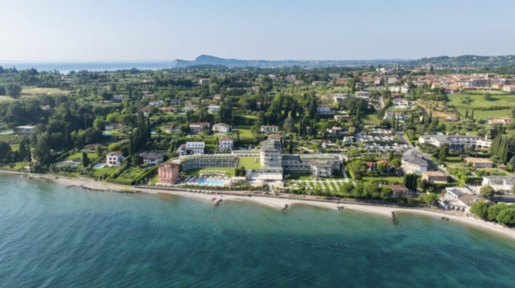 Gardasee Schnäppchen: 4* Hotel mit Privatstrand inkl. Frühstück ab 60€ p.P. (DZ)