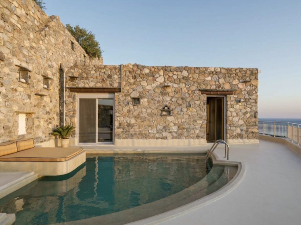 Griechenland Luxusurlaub: Suite mit Whirlpool ab 93€ p.P.