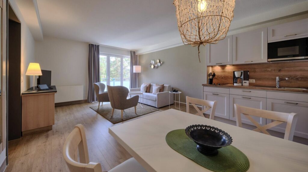 Wellness Auszeit auf Rügen: Apartment im 4* Hotel inkl. Eintritt in die BINZ THERME ab 59€ p.P. (DZ)